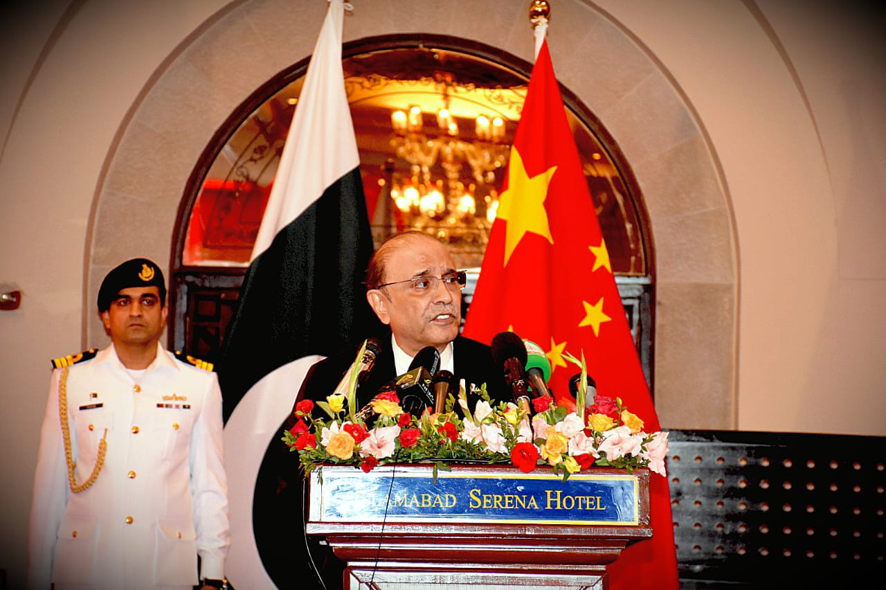 75th-Anniversary-Zardari-Addressing