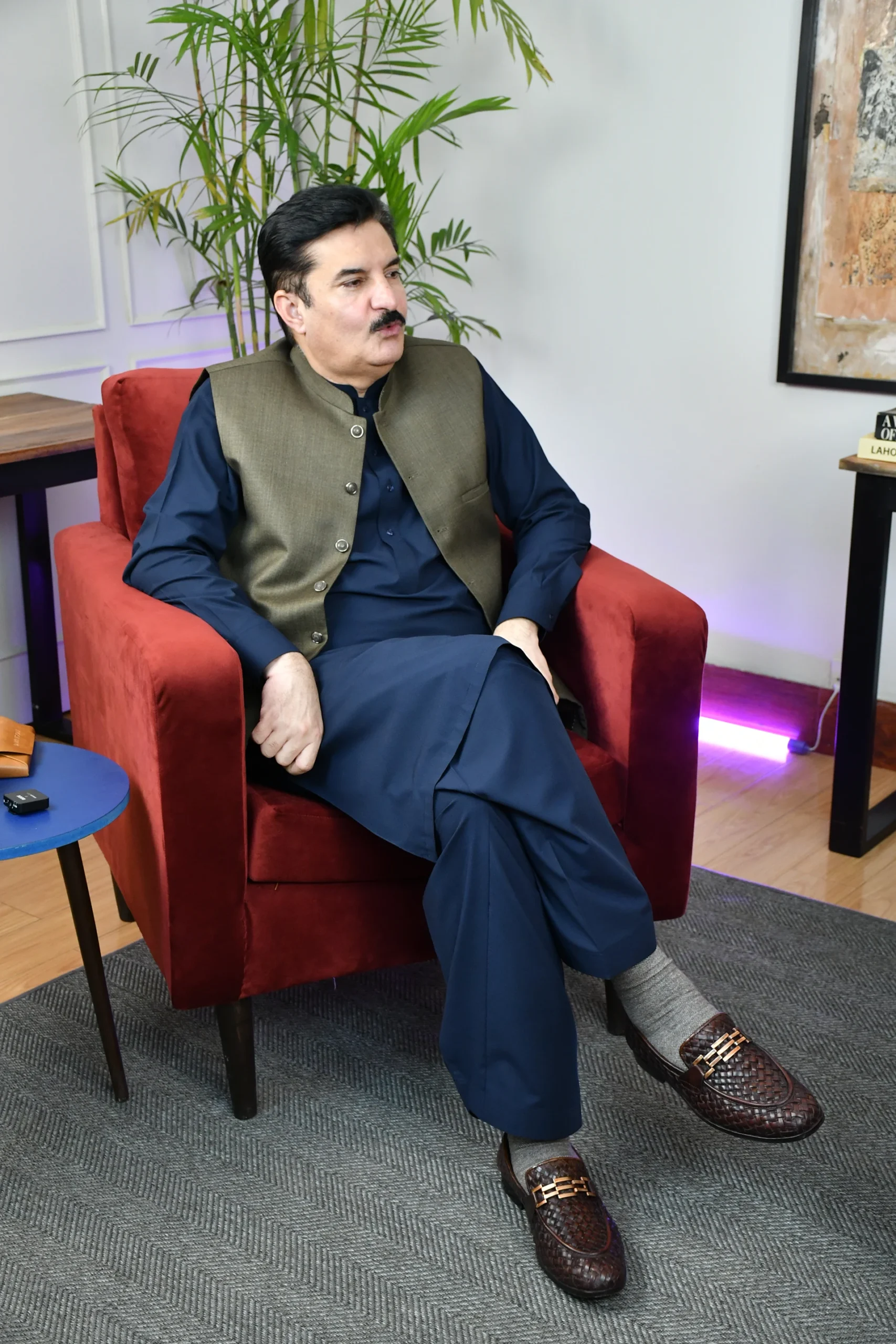 Governor KPK FKK