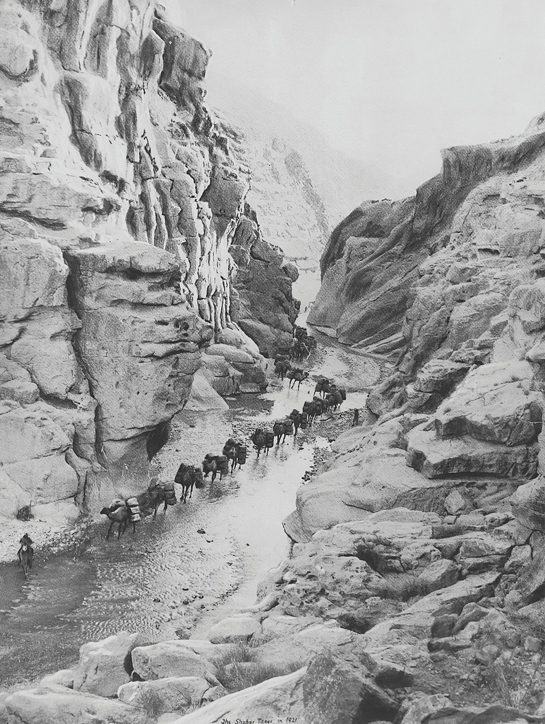 (Right) A British Logistic Column crossing Shahur Tangi during Waziristan Campaign 1936-1939