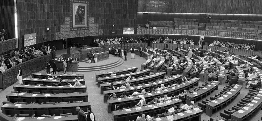 Members of Pakistan’s National Assembly during a parliamentary session.
